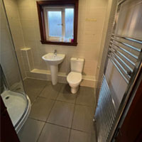 bathroom small image4